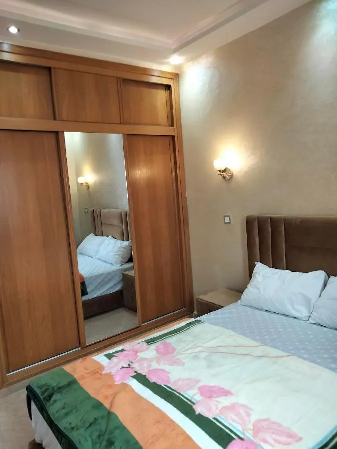 Appartement Meuble Bien Situe A Αγκαντίρ Διαμέρισμα